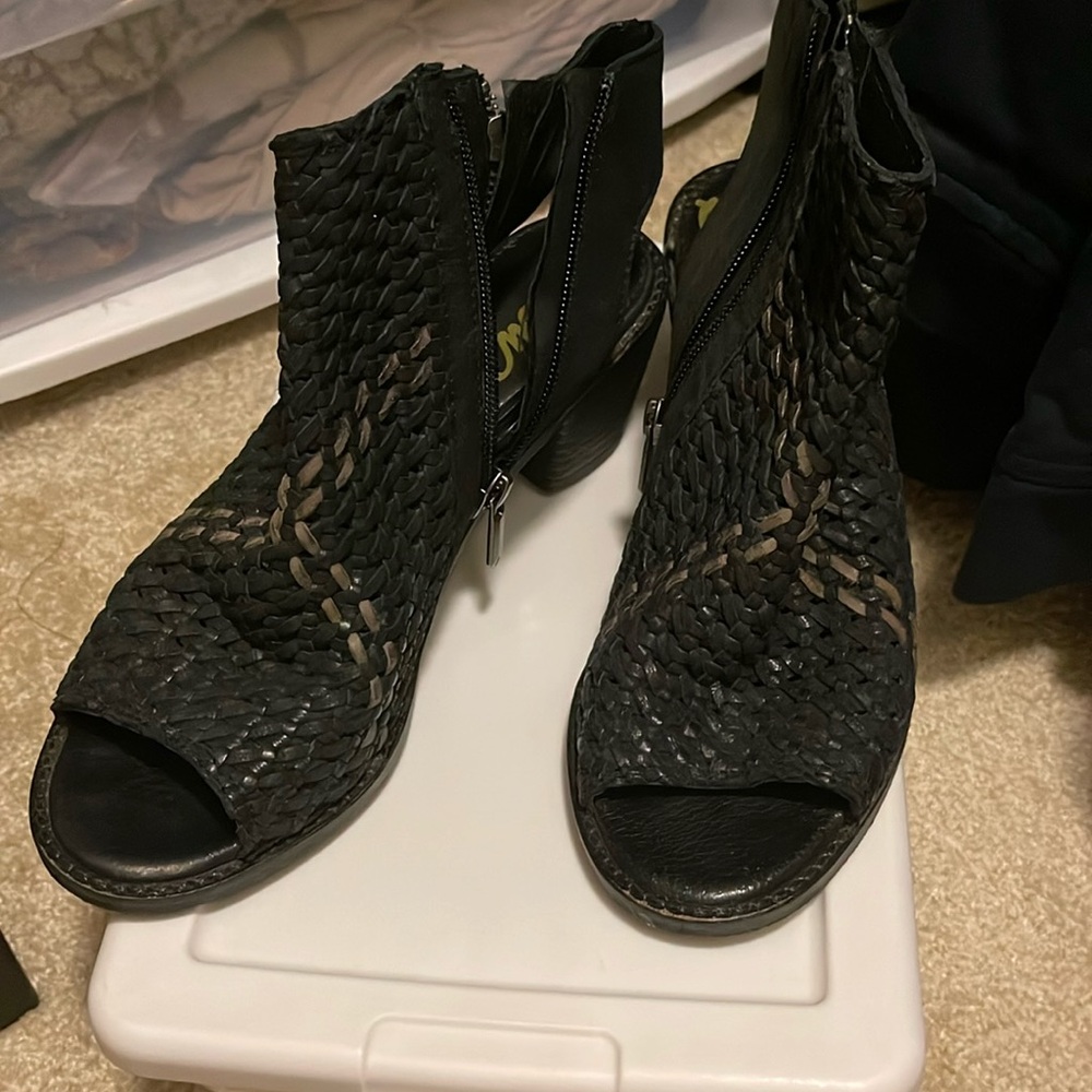 Sam Edelman booties open toe